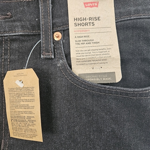 NWT Levi's High‎ Rise Shorts Size 32 - Picture 3 of 9
